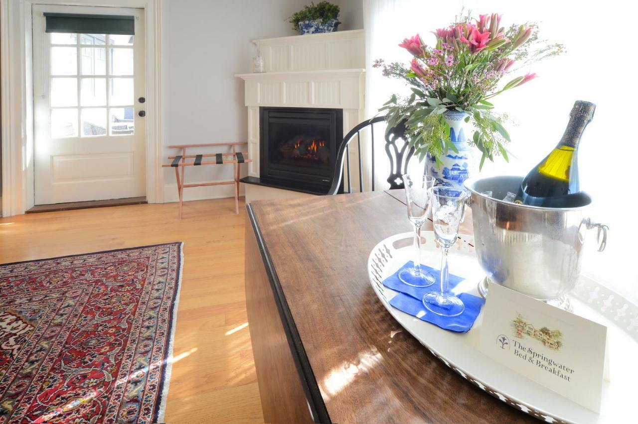 סאראטוגה ספרינגס The Springwater Bed And Breakfast מראה חיצוני תמונה